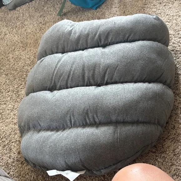 Gray PetSmart Dog Bed - Picture 4 of 4